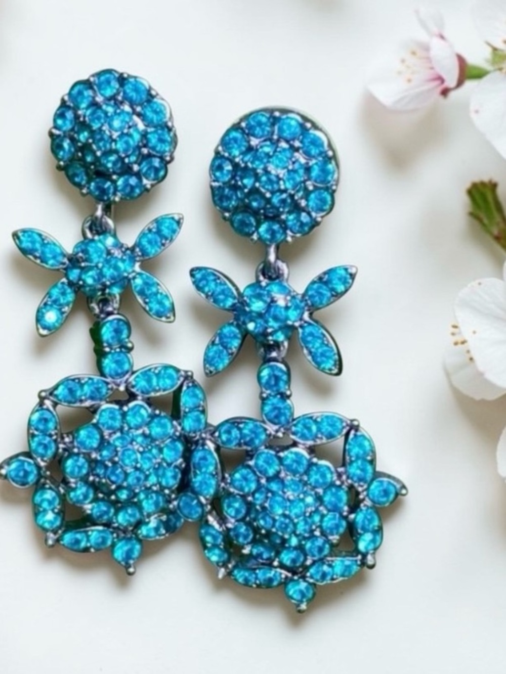 JOAN RIVERS TEAL CRYSTAL FLORAL DREAM PIERCED EARRINGS